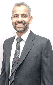 Dr Sumeet Principal dentist